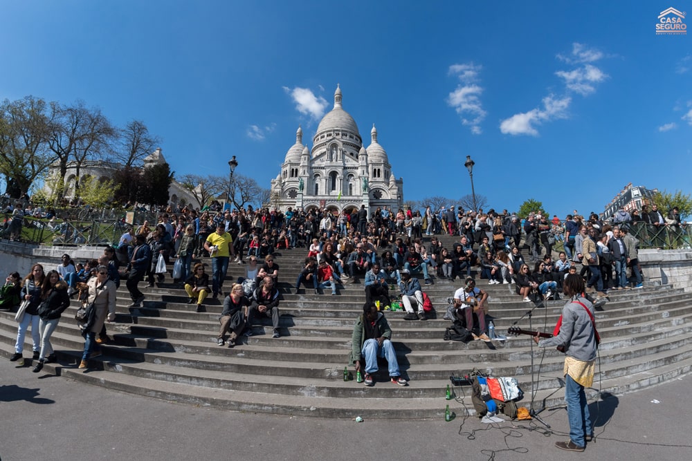 dan-so-phap-montmartre-stairway-casa-seguro-011