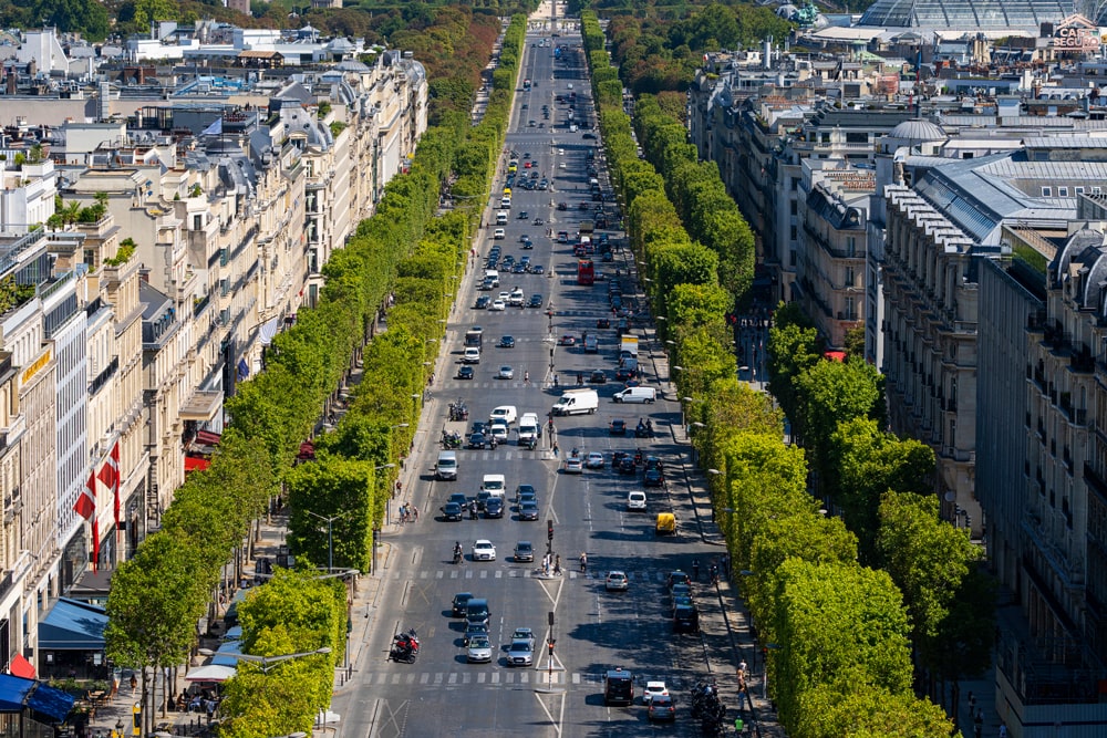 triumphal-arch-champs-elysees-paris-france-casa-seguro-022