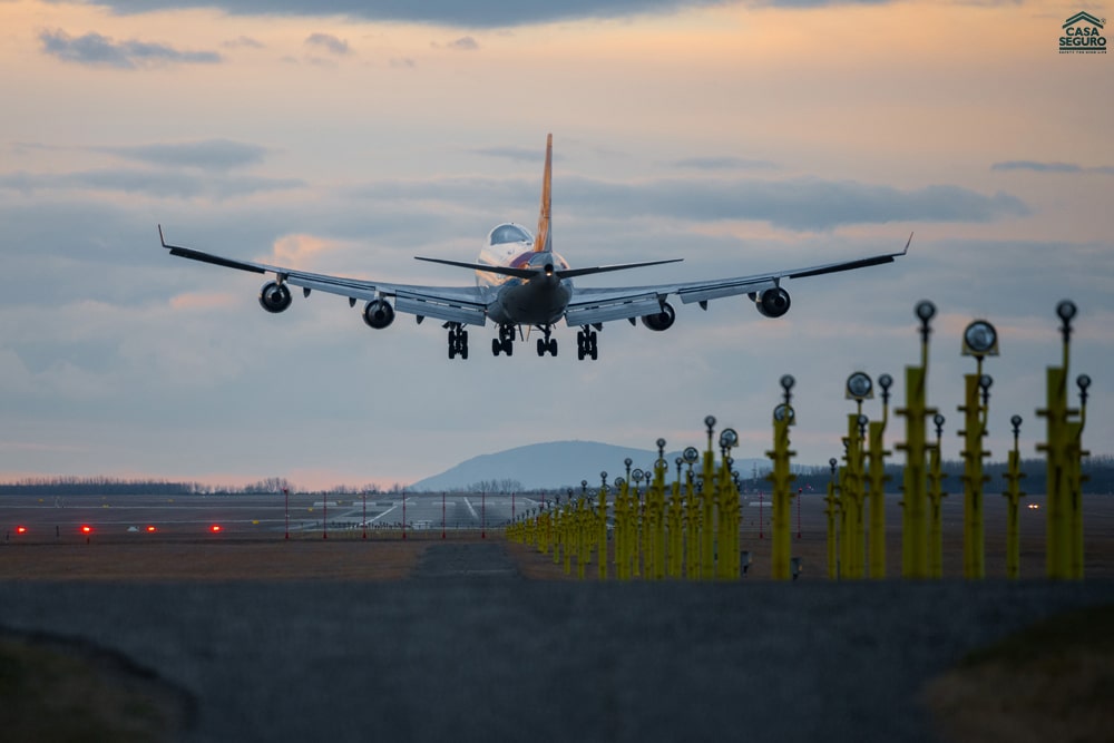 budapest-airport-landing-hungary-casa-seguro-011