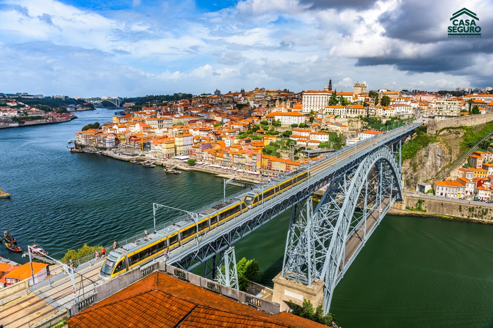 Tau Cao Toc Lisbon Porto Dom Luis I Bridge Casa Seguro 001