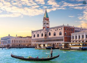 doge-s-palace-venice-italy-casa-seguro-0112