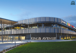 trung-tam-mua-sam-o-dao-sip-casa-seguro-0225